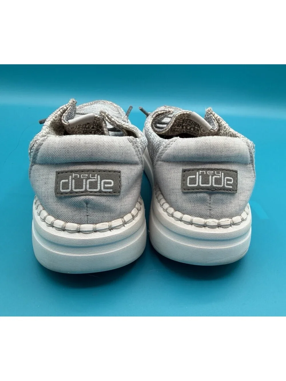 Hey Dude hey dude